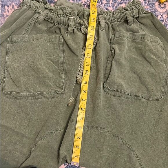 Free People Runyon Distressed Green Drawstring Cropped Pants Boho - Picture 14 of 15